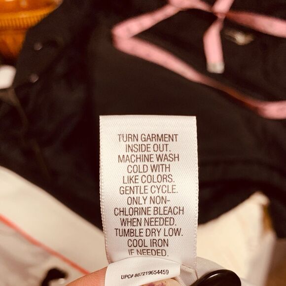 Croft and Barrow Womens Black Springtime Jacket Striped Interior | NWT | Medium - Picture 7 of 7